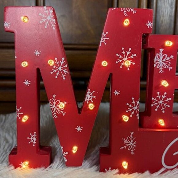 Gerson International MERRY CHRISTMAS Wood LED Light Tabletop Holiday Decor Sign - Picture 4 of 14